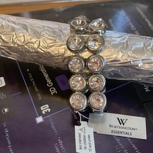 Worthington Crystal elastic Style Bracelet